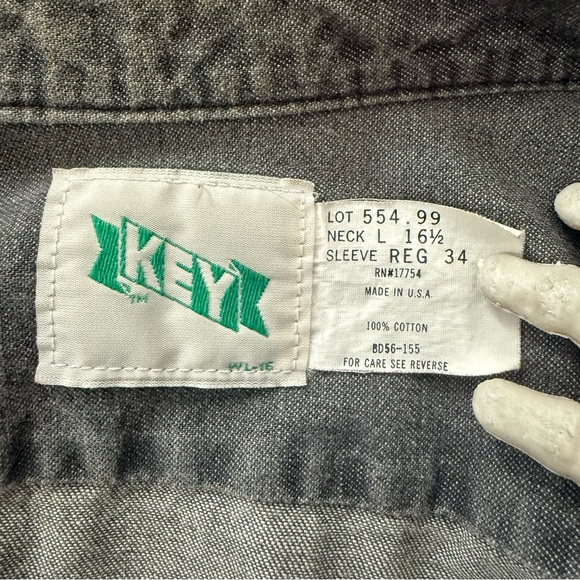 Vintage 70s 80s Key Denim Long Sleeve Button Down Work Shirt USA ~ Size Large - Picture 9 of 9